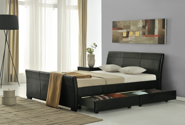 सुरुचिपूर्ण-डबल बेड-ए-रात चिराग और भूरे रंग की दीवार-साथ
