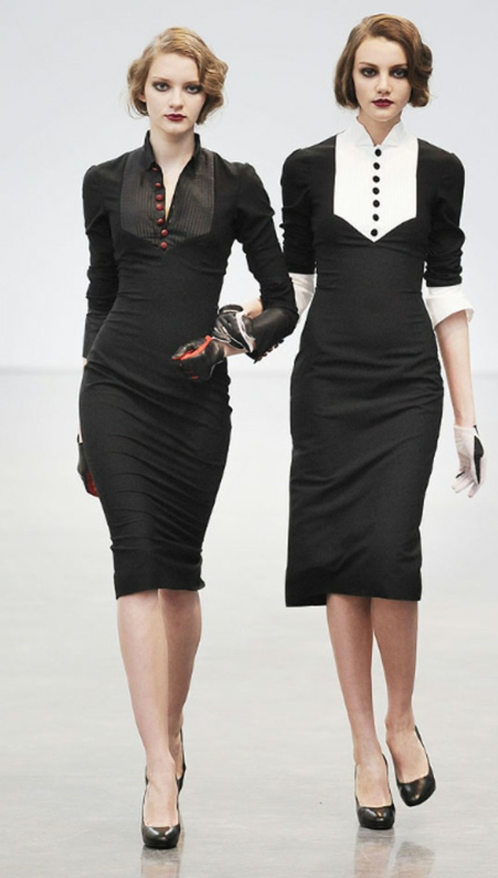 ruhák 20 éves stílusú két nagyon-chic-nők-with-érdekesnek