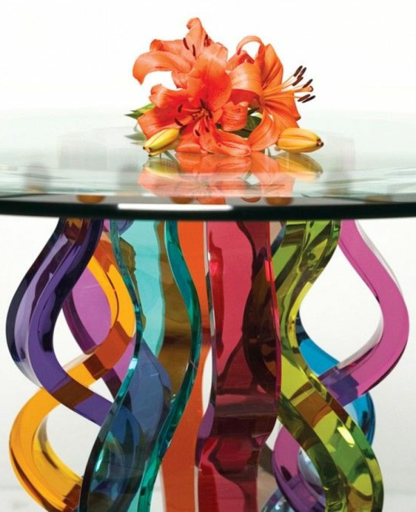 moderne table en verre coloré