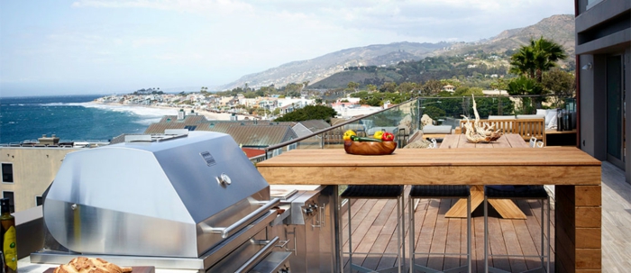 海屋与户外厨房在屋顶露台上