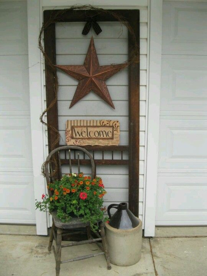 पुराने दरवाजे-सजाने सितारा lichterkette कुर्सी और फूल