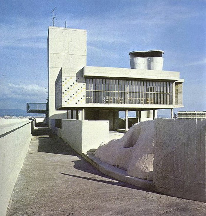 Arkkitehdit modernismi-niin-fiksu