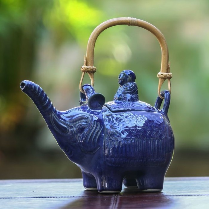 不寻常的礼物想法茶壶，大象