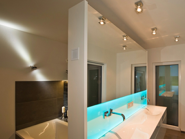 חדרי אמבטיה - רעיונות ריהוט אורות תקרה