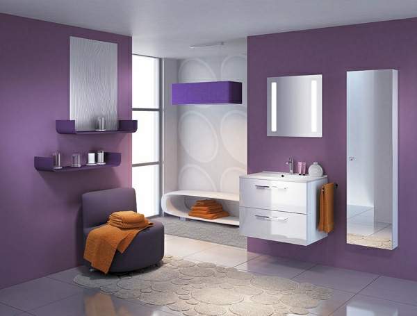 design-salle de bains-en-violet et blanc