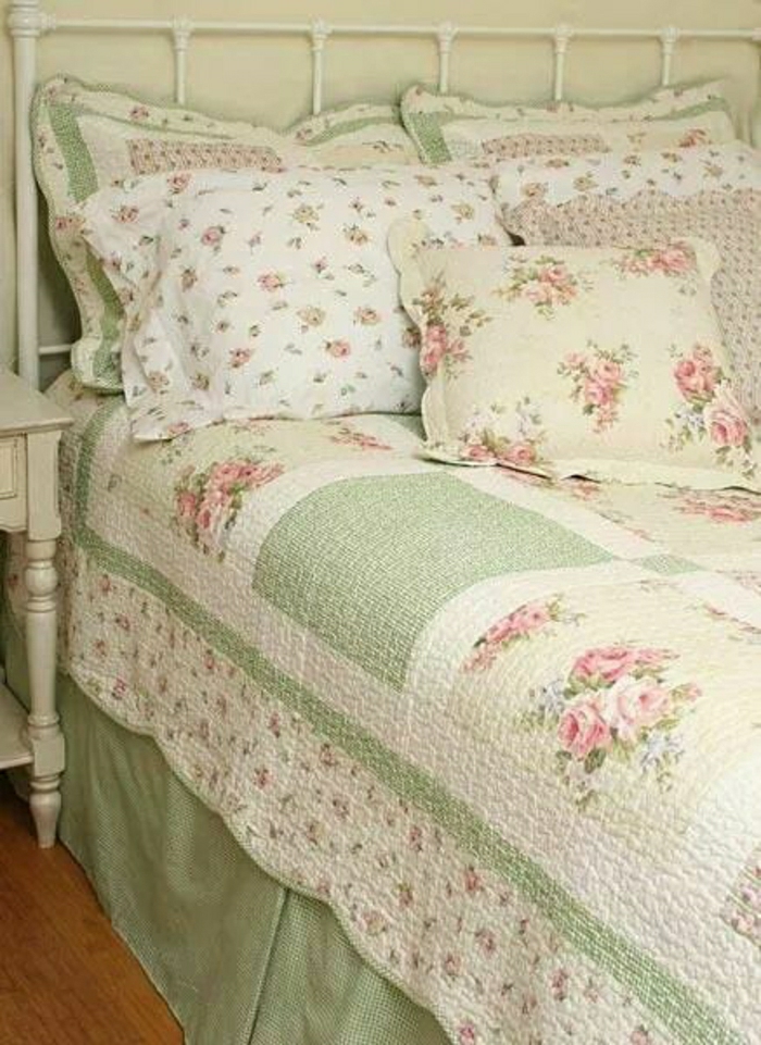 פרחי כיסוי המיטה-עלוב-שיק בסגנון רומנטי-ירוק