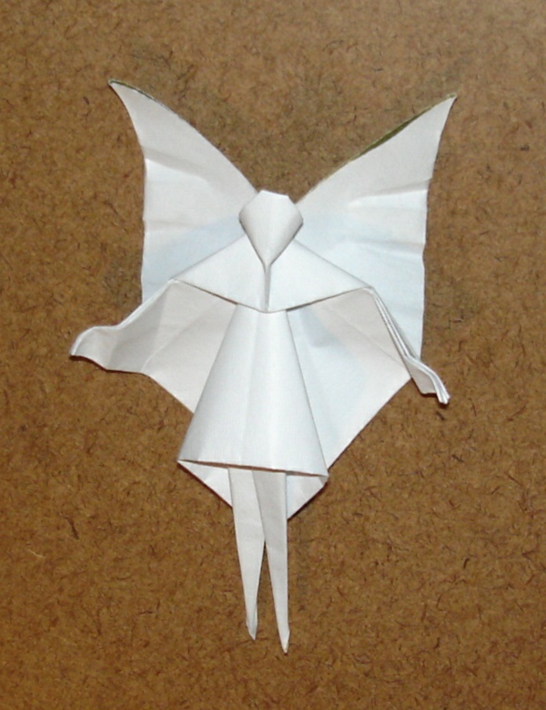 origami joulupukille valkoisena