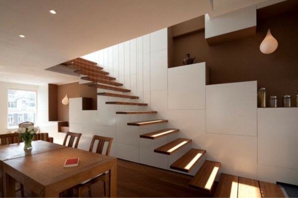 别致 - 悬臂楼梯入户，室内设计理念