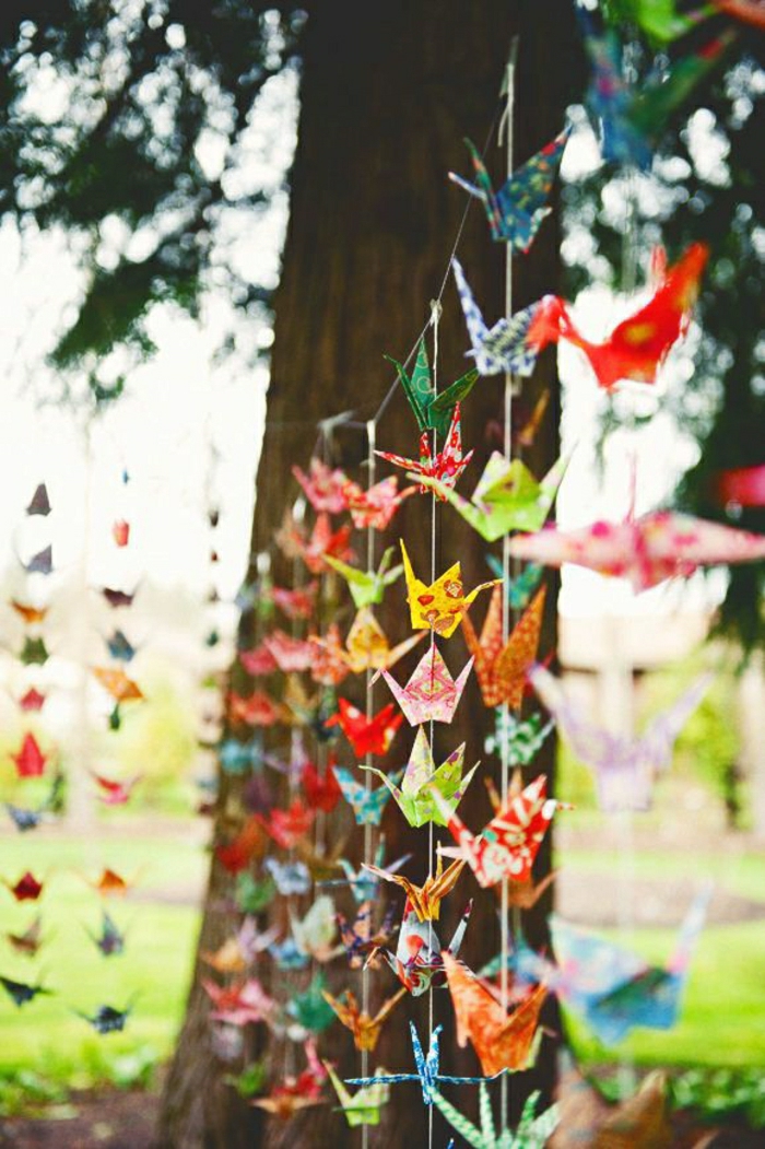 Vastaanotto-in-vapaa--pihatapahtuma koristelu siima Festoon värikäs origami nostureita