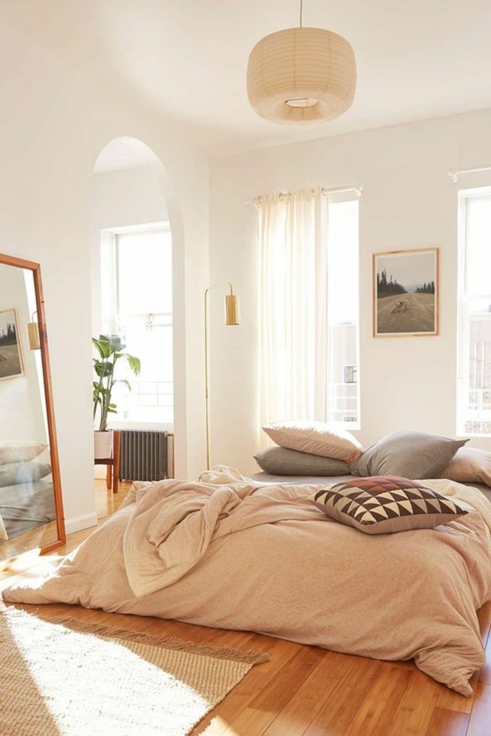 窗装饰窗帘的例子，在卧室