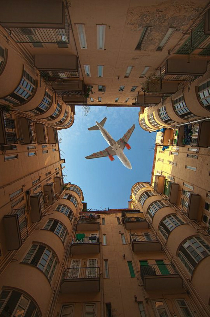 edificios residenciales avión