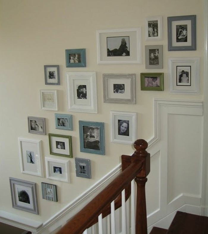 相片墙照片与 - 帧楼梯仿古的，楼梯空间