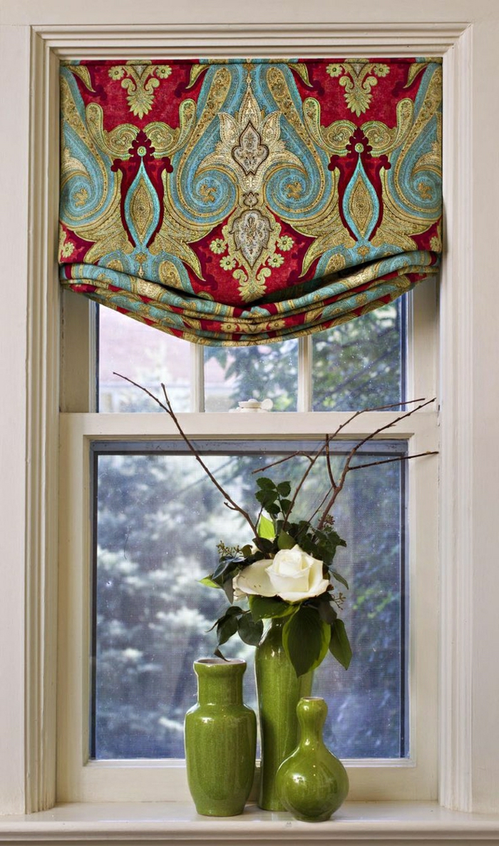 Κουρτίνες-για-μικρά-παράθυρο Royal μοτίβο