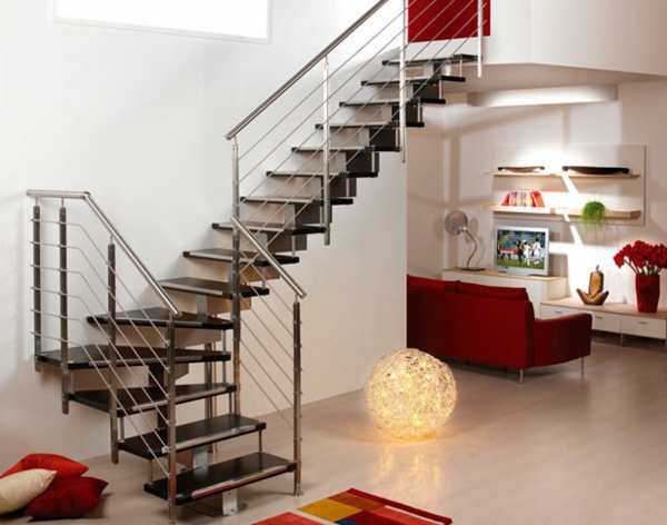 半回合制的楼梯设计室内设计 - 创新