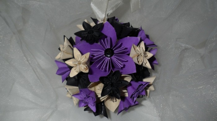Esküvői asztaldísz-virág-fekete-lila