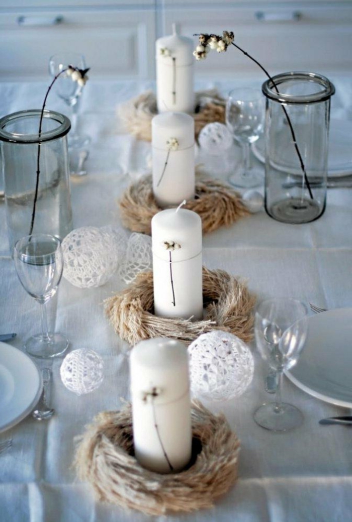 Esküvői asztaldísz-with-gyertyák-labdák