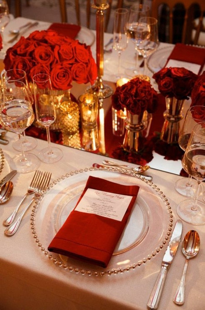 Dekoracije za vjenčanja-in-crveno-zlatna