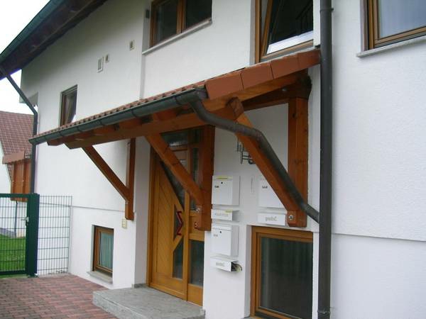Ξύλινο κουβούκλιο over-the-πόρτα σχεδιασμό