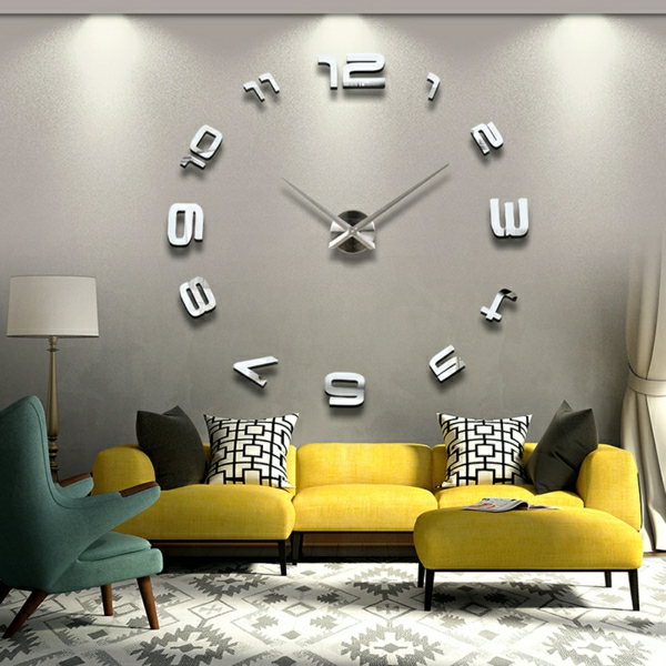 आधुनिक डिजाइन के साथ शानदार दीवार घड़ी