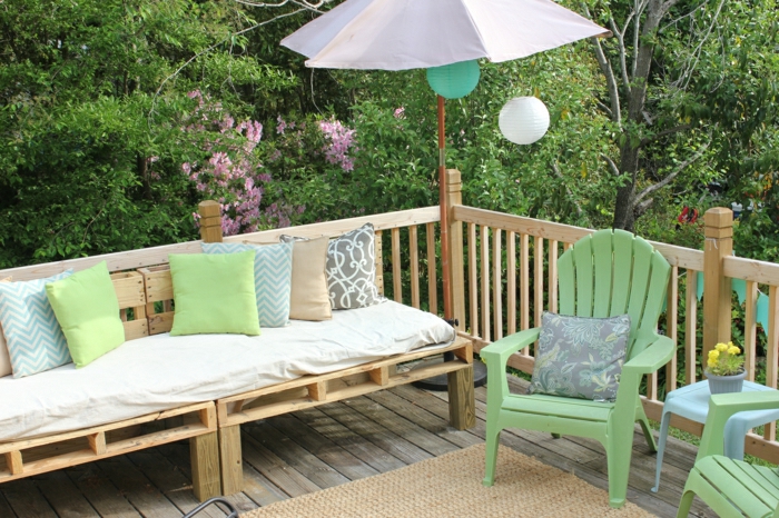 Courtyard σχεδιασμού Paleten Καναπές μαξιλάρι Καρέκλες-φρέσκα χρώματα Parasol λαμπτήρες χαρτί