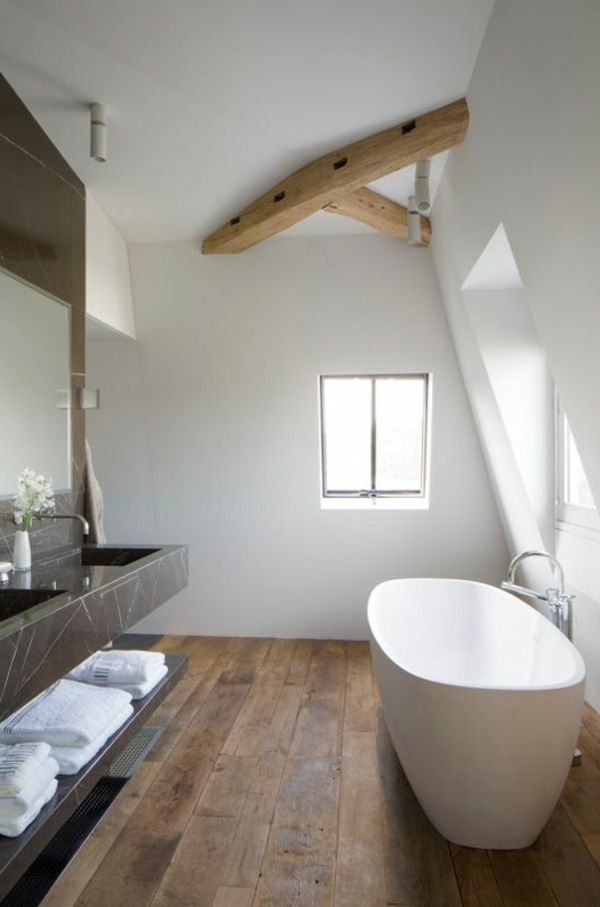idées de design d'intérieur Revêtements de sol en bois dans le bain