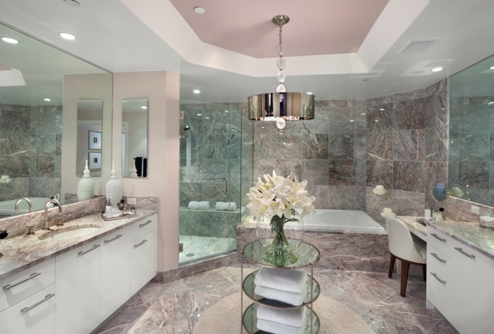 意大利瓷砖制造商的豪华浴室
