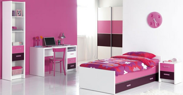 Детска спалня в розово