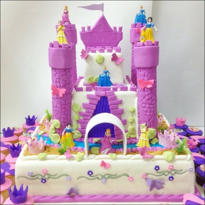 蛋糕与迪士尼公主儿童生日