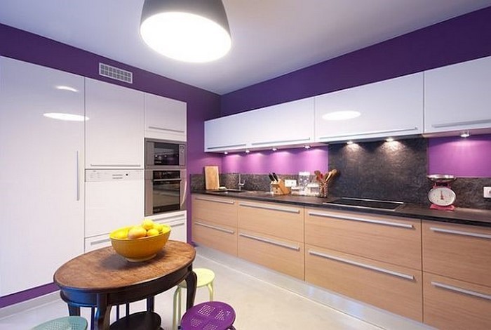 cocina-en-púrpura-set-a-creativa-diseño