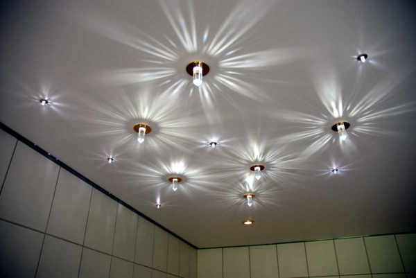 LED осветление на модерна баня