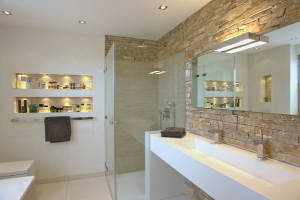 Dizajn Licht_ultra-pra-interijera u kupaonici plafonjere