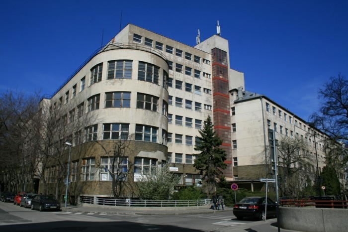Moderni arkkitehtuuri ominaisuudet-a-sairaala