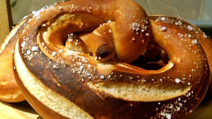 Oktoberfest πιάτα και τόσο νόστιμα pretzel
