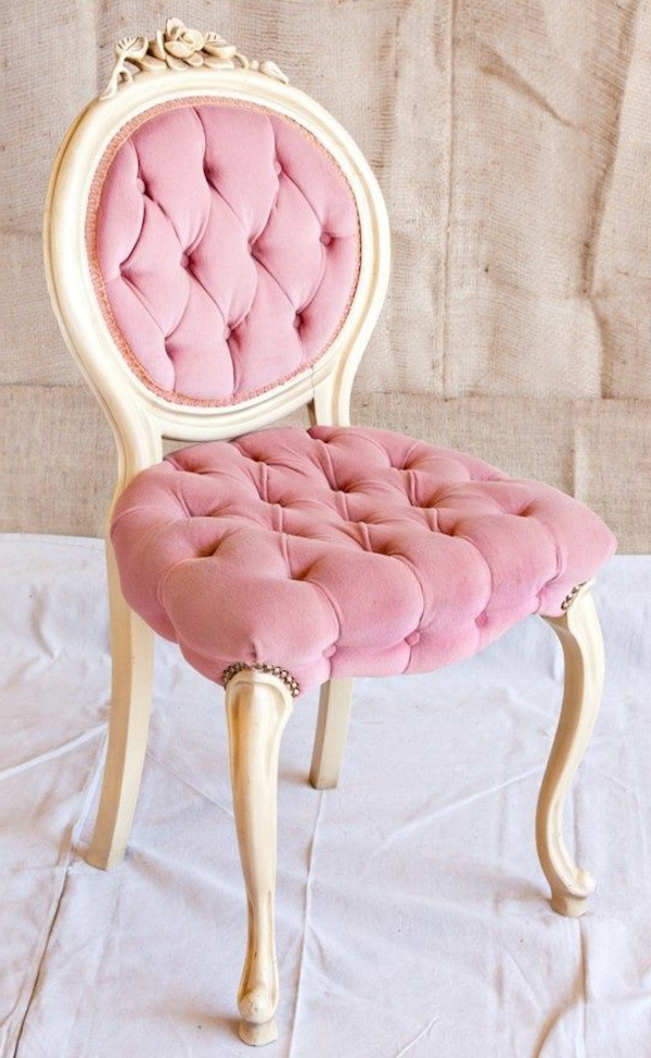 Rétro chaise-chambre en couleur rose