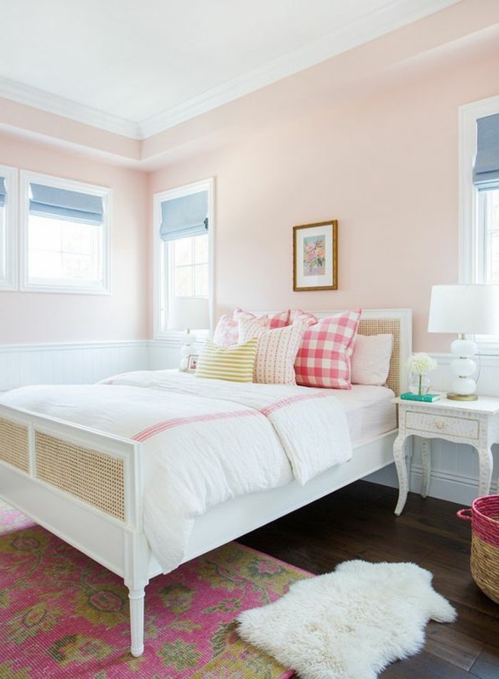 卧室的墙上设计与色彩，如桃