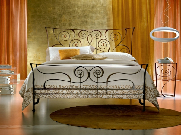 Dormitorio-moderno-diseño de la cama de noche la luz naranja cortinas