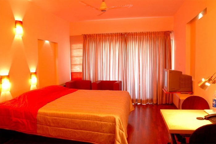 बेडरूम नारंगी-ए-हड़ताली डिजाइन