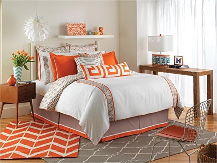 बेडरूम-नारंगी पर रचनात्मक डिजाइन