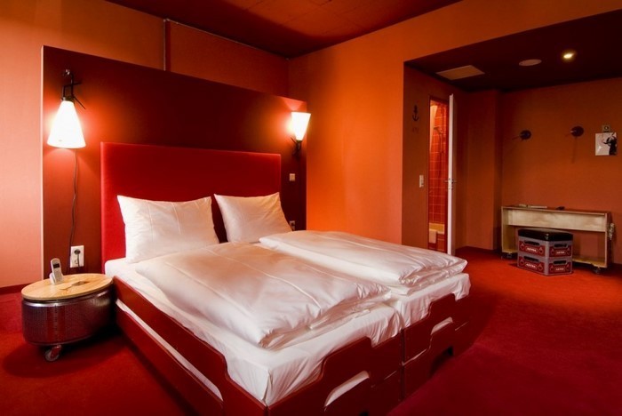 बेडरूम नारंगी-ए-आधुनिक डिजाइन