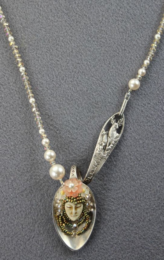 الفضة السكاكين-جواهر-من-عازمة-loeffel-مع-حبة الزجاج والنقش تشبه وجه