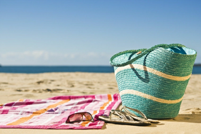 समुद्र तट-तौलिया समुद्र तट बैग धूप का चश्मा फ्लिप Flops.Sand सागर