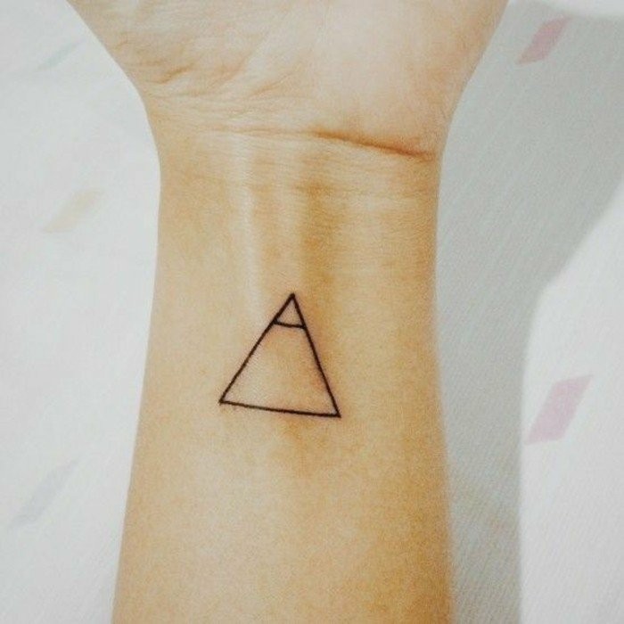 纹身手腕​​-AS-Piramide的