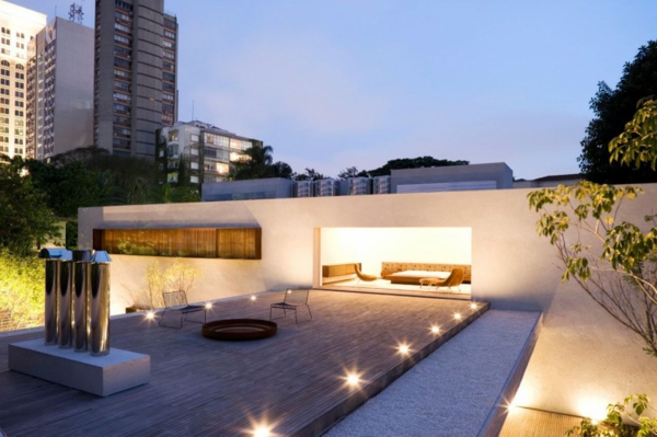 शहरी छत-साथ-अति आधुनिक-Design--