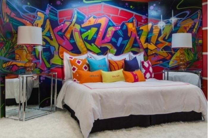 La pared de graffiti-detrás de la cama