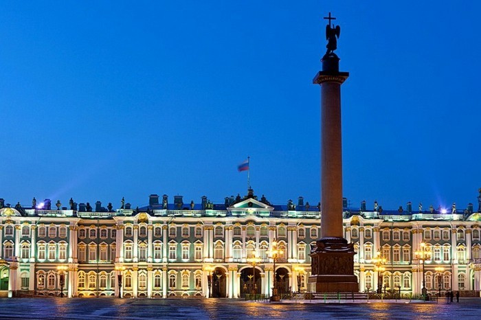 قصر الشتاء والكسندر العمود في وسانت بطرسبرغ الروسية الهندسة المعمارية الفريدة، الباروك