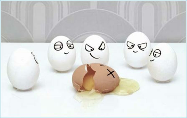 Huevo muchos / huevos divertidos pintada agrietada