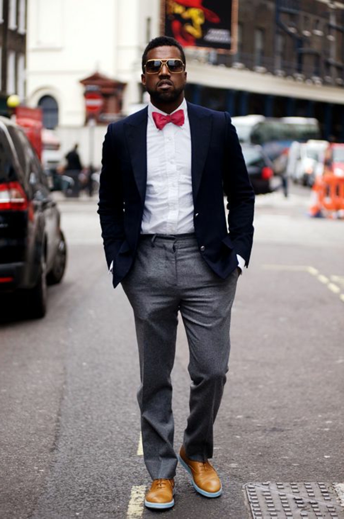חליפה-עם-fly-מודרני תלבושת-in-the-city-wear-מגניב בסגנון עניבות פפיון-משקפים-גבר-עם-סגנון