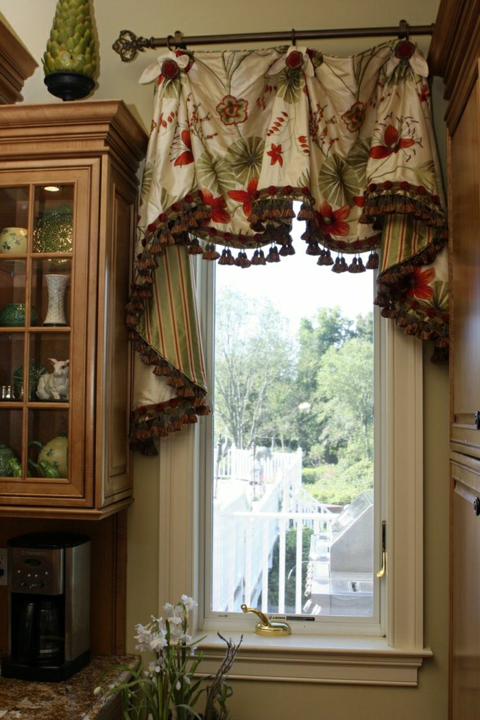 贵族化的设计窗帘缎面优雅和美丽的图案展示俑