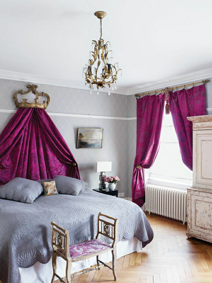 dormitorio aristocrática zyklamfarbene de cama cortina de lámpara de araña de color púrpura