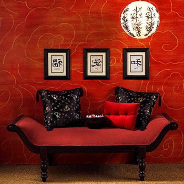 غرفة الآسيوية تصميم الحمراء الجدار وبارد-أريكة